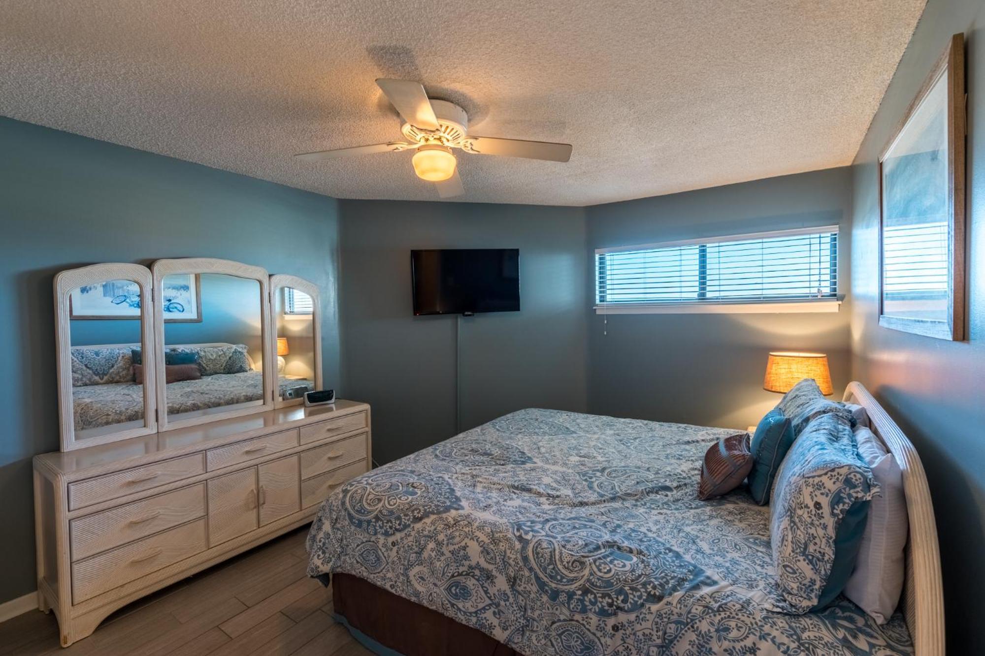 Aquavista Beach Resort By Sand Seeker Vacations Panama City Beach Rum bild